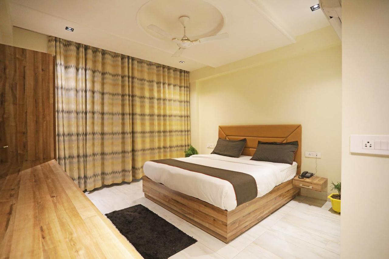 Hotel Goodluck Suites Near Delhi Airport New Delhi Exterior photo
